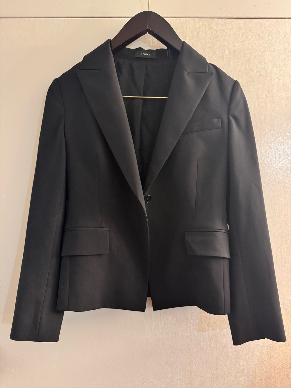 Theory Brince Approach Structured Black Wool Blazer Size 6